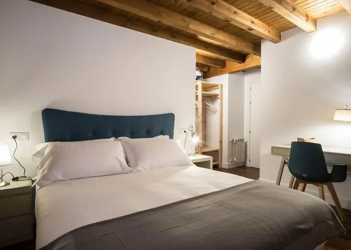 Willa La De Carmen, Entre Santander Y Cabarceno. Liano